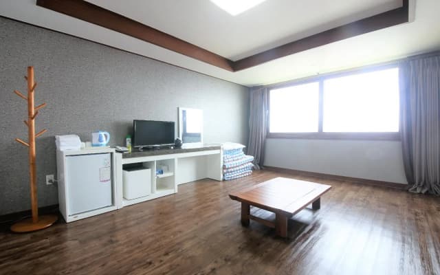 Woorim Hotel