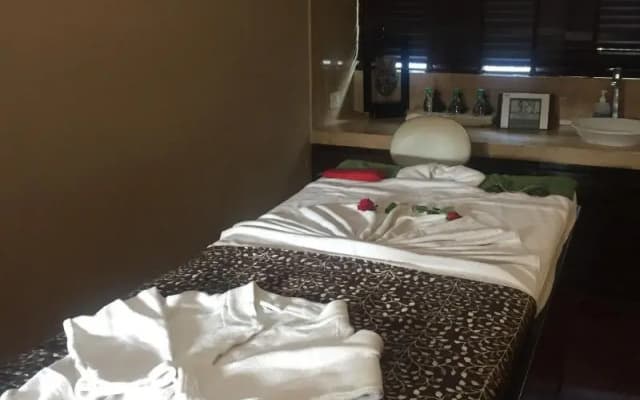 Madhubhan Resort & Spa