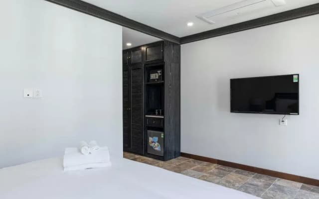 The Nice Hotel Phu Quoc - Fireworks & Ocean view