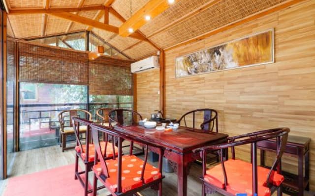 Haitong Hotel (Fuzhou Three Lanes and Seven Alleys)