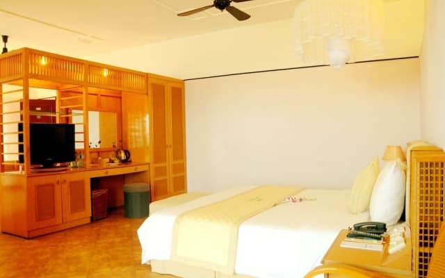 Tam Giang Resort  Spa