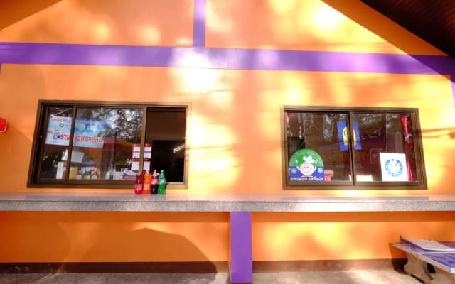 Ladawan Resort