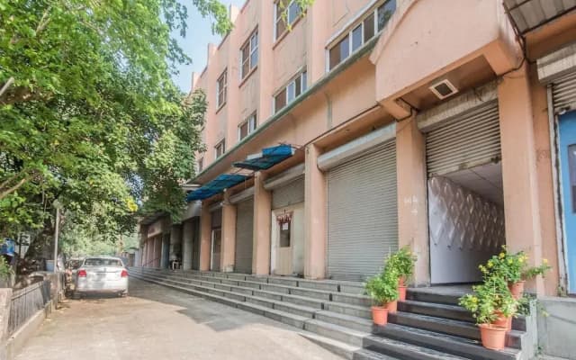 OYO 9849 Hotel Divine Residency