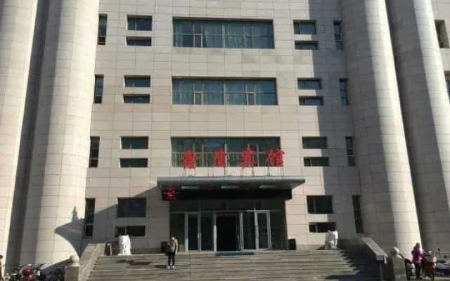 Ewenki Qixin Dun Hotel