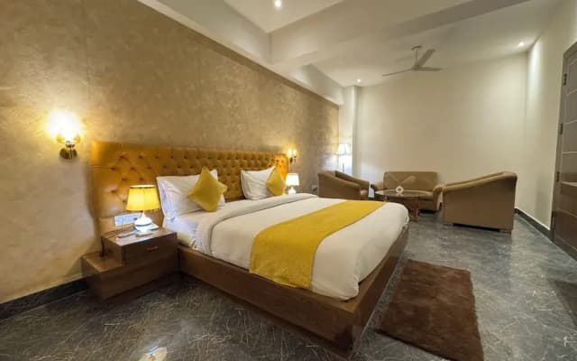 Hotel Shivaka Suites Delhi Airport
