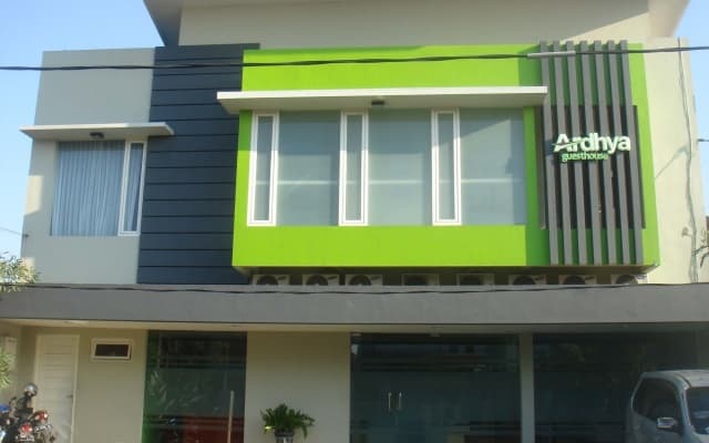 Ardhya Guesthouse Syariah by Ecommerceloka