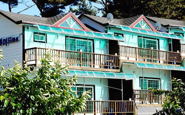 Boryeong Mud Pension