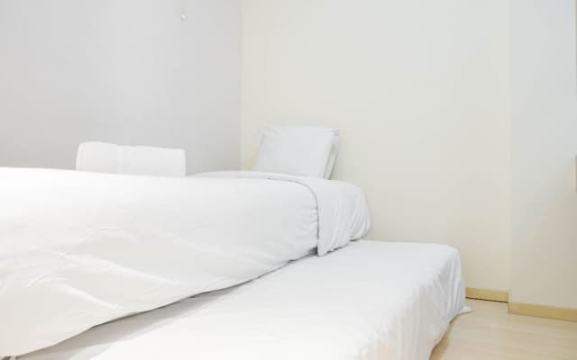 Fully Furnished With Elegant Design 2Br Bassura City Apartment