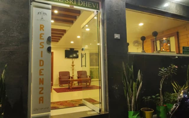 Hotel Sri Dhevi