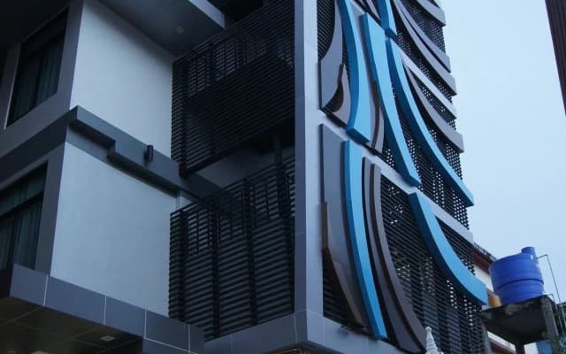 Thanburi Hotel