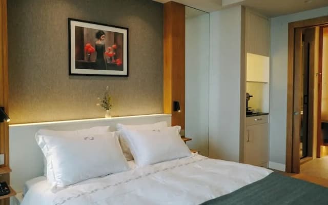 RUKA Hotel