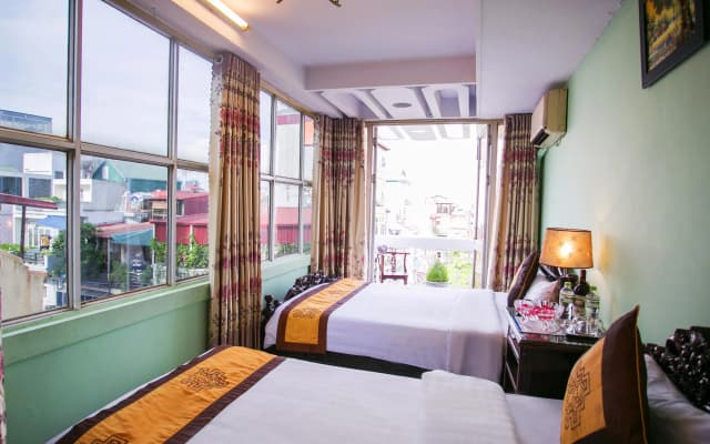 Stars Hotel