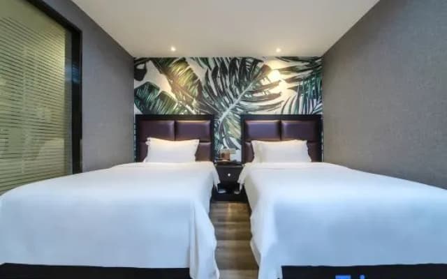 Shenzhen Dongjia Boutique Hotel