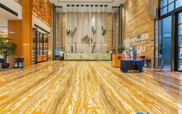 Times Holiday Hotel