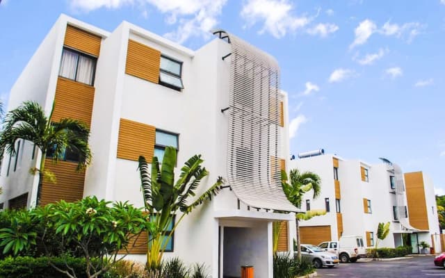 Cap Ouest by Dream Escapes