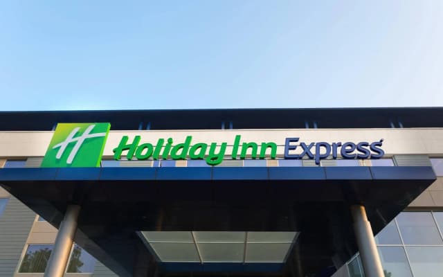 Holiday Inn Express Chennai Mahindra World City