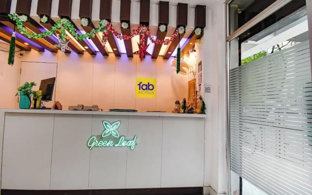 Hotel Green Leaf by Stays Easy