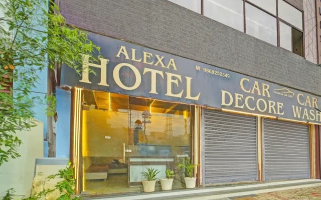 Fabhotel Alexa