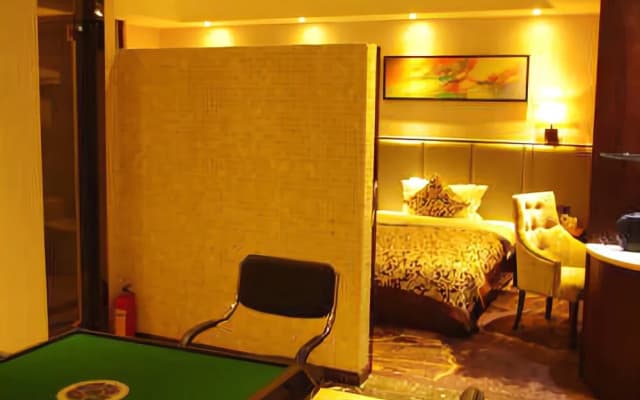 South Bay Hotel