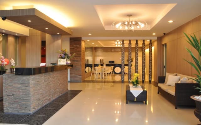 Magallanes Square Hotel