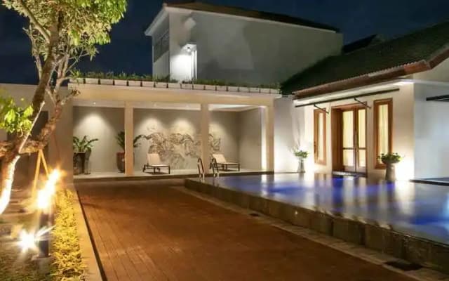 Tantri House Jambon