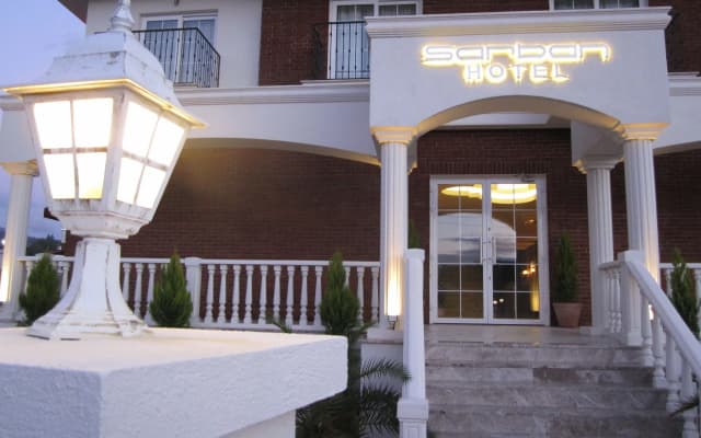 Sarban Hotel