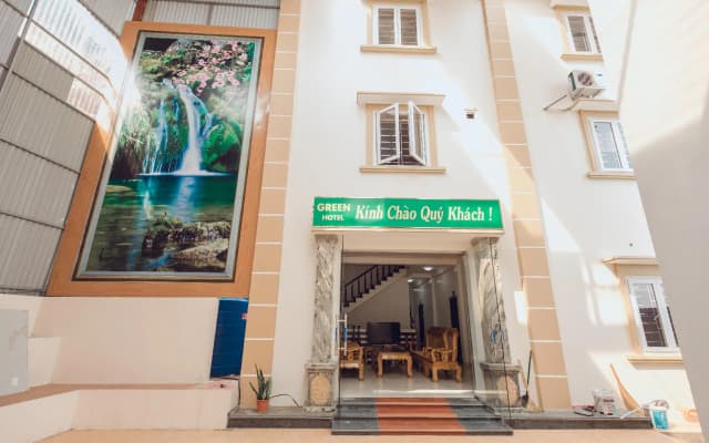 Green Hotel