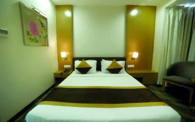 Alexander Luxury Hotel