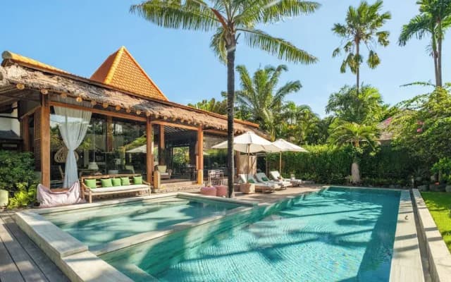 Villa Desa Roro Dua by Villa Finder