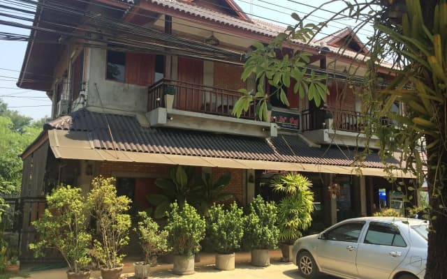 Home Inn Pai Garden