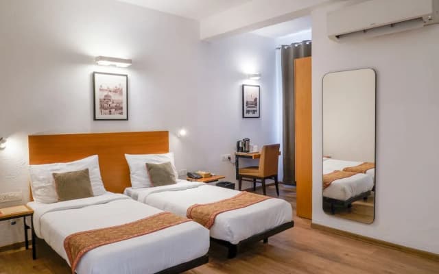 Enkay Residency Sector 15