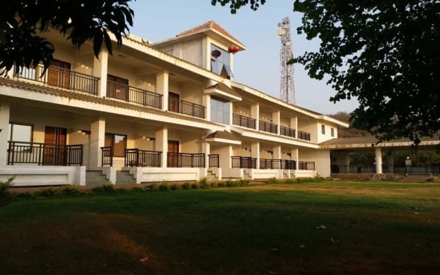 Coco's Inn Resort