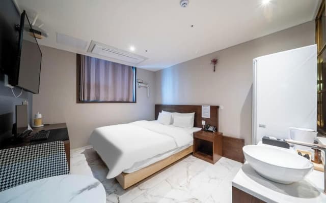 Brown Dot Hotel Pyeongtaek Godeok