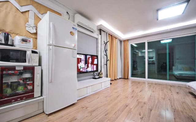The South Sea, SPA Hill pension