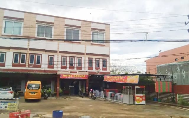 Hotel Baruga Makassar by OYO Rooms