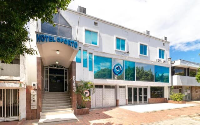 Ayenda Oporto Suites