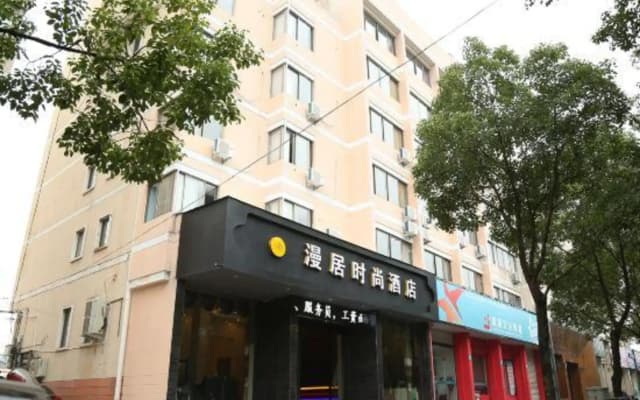 Taizhou Manju Fashion Hotel (Jiaojiang Darunfa Branch)
