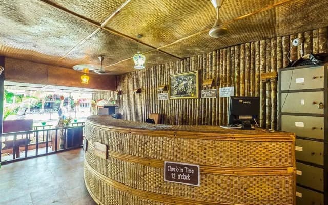 Symphony Palms Beach Resort