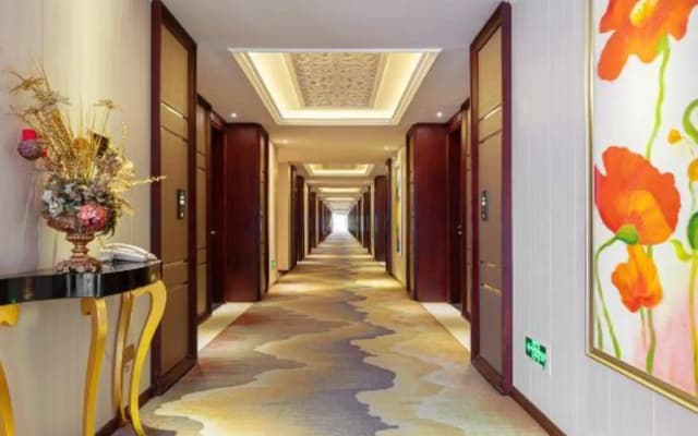 Yiyang Hotel (Yiling Wanda Plaza, Yichang Three Gorges Enterprise Base)
