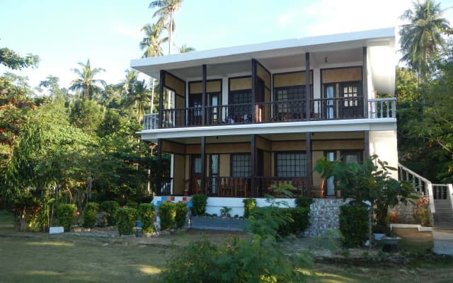 Las Cabanas Beach Resort