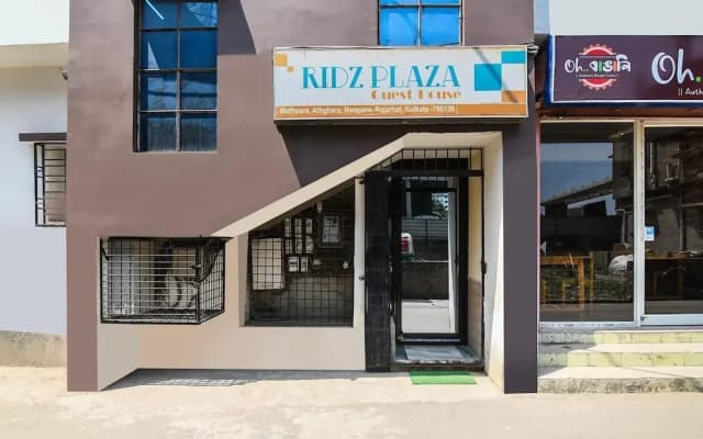 FabHotel Ridz Plaza