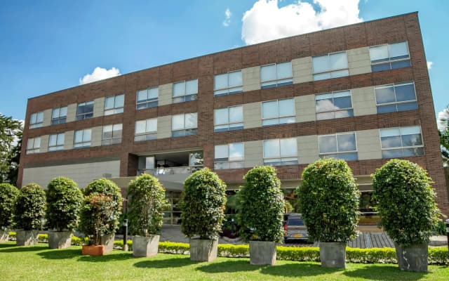 MG Hotels & Suites