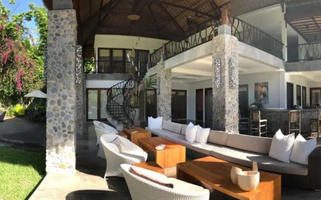 Alami Villa