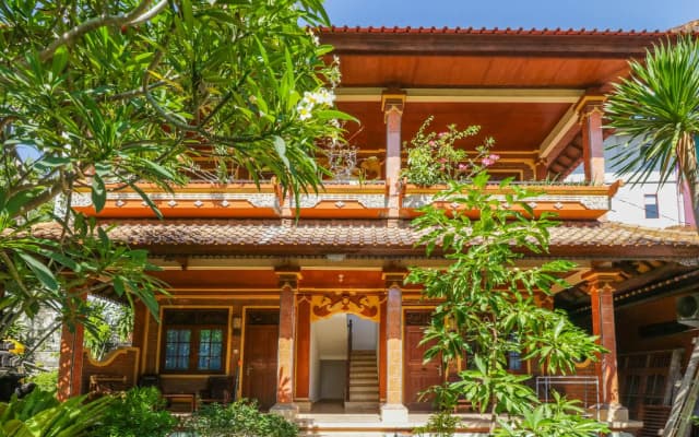 OYO 1741 Komala Indah Cottages