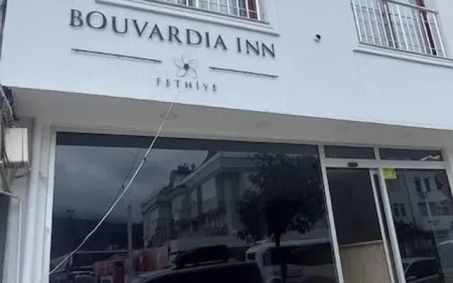 Bouvardia Inn