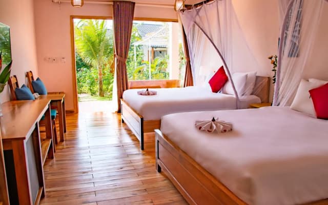 La Casa Resort