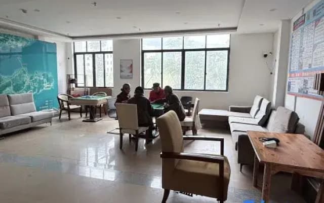 Yangjiang Hailing Island Wind Lin Ge Hotel (Dajiao Bay Store)