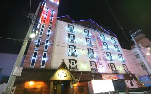Castle Hotel