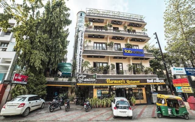 Fabhotel Santoor