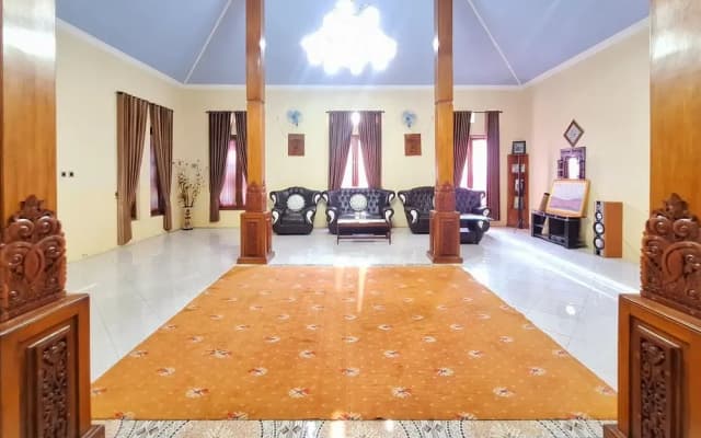 Joglo Dhepis Syariah Borobudur Magelang RedPartner